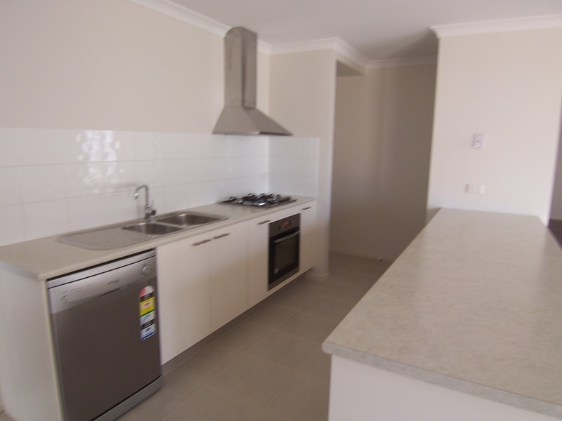 12 Tununga Circuit, Kangaroo Flat VIC 3555