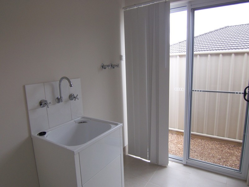 12 Tununga Circuit, Kangaroo Flat VIC 3555