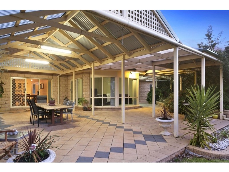 12 Timbertop Rise, Maiden Gully VIC 3551