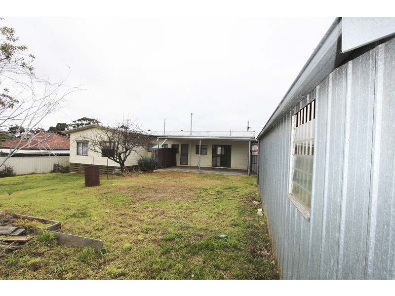 100 Maple Street, Golden Square VIC 3555