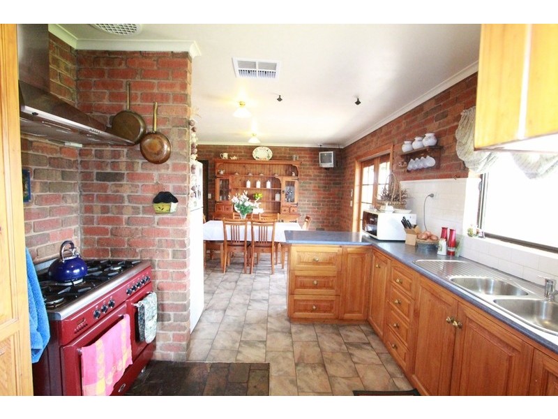 319 Camp Road, Woodvale VIC 3556