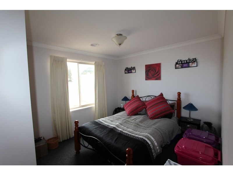 8 Howe Court, Epsom VIC 3551
