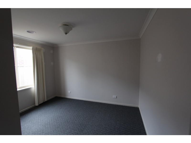 8 Howe Court, Epsom VIC 3551
