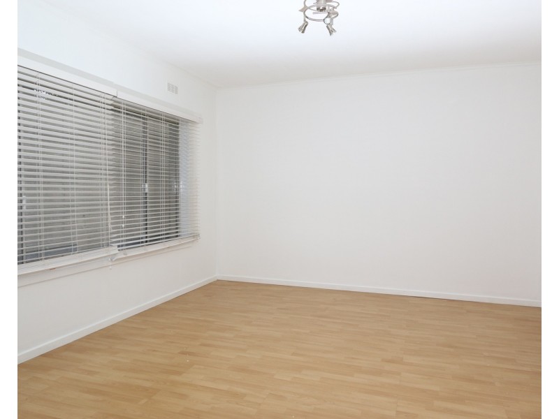 4/6 Minto Street, Quarry Hill VIC 3550