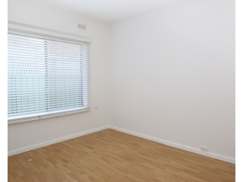 4/6 Minto Street, Quarry Hill VIC 3550