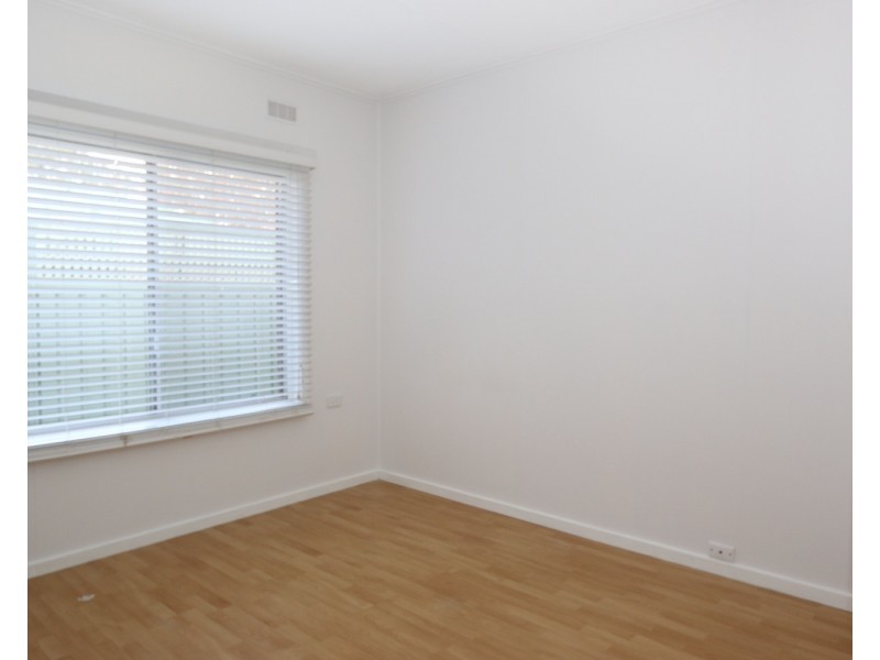 4/6 Minto Street, Quarry Hill VIC 3550