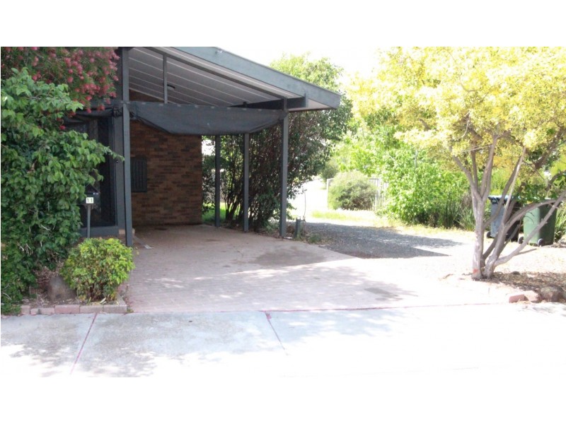 11 Desmond Street, Strathdale VIC 3550