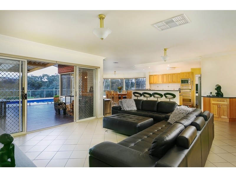 83 Mannix Lane, Mandurang South VIC 3551