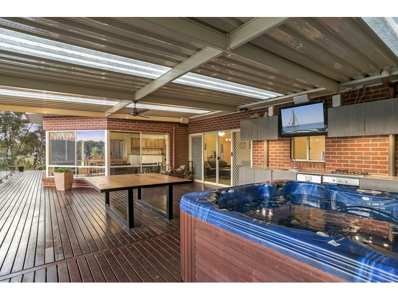 83 Mannix Lane, Mandurang South VIC 3551