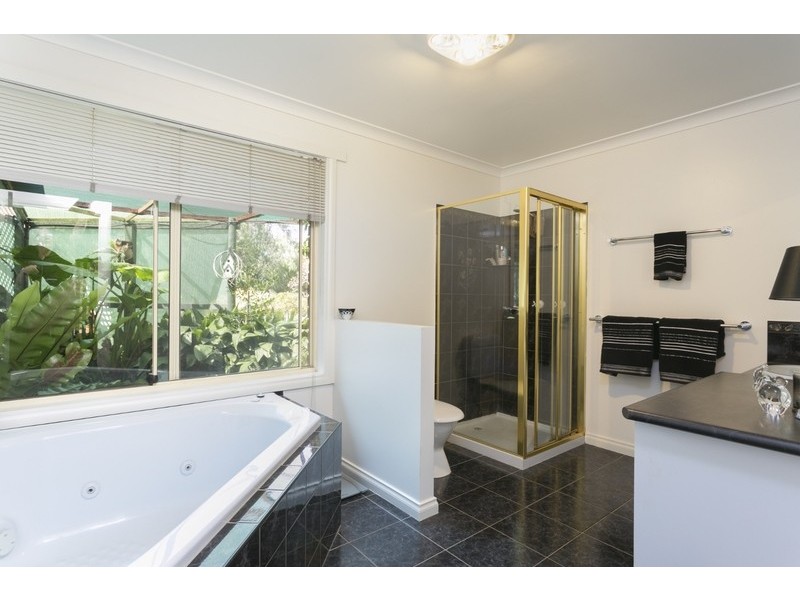 47 Monsants Road, Maiden Gully VIC 3551