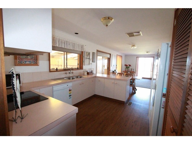 12 Hines Court, Kangaroo Flat VIC 3555