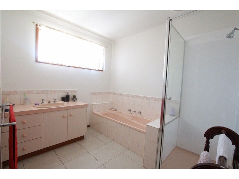 12 Hines Court, Kangaroo Flat VIC 3555