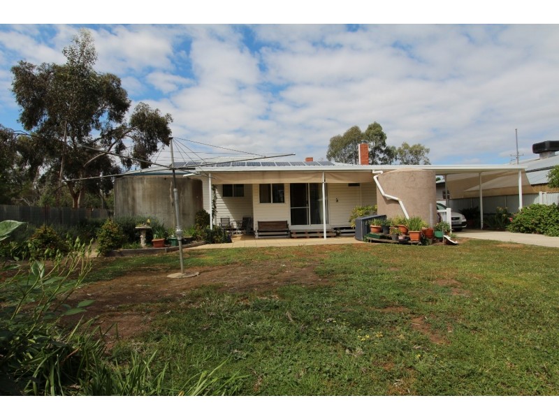 25 Grant Street, Goornong VIC 3557