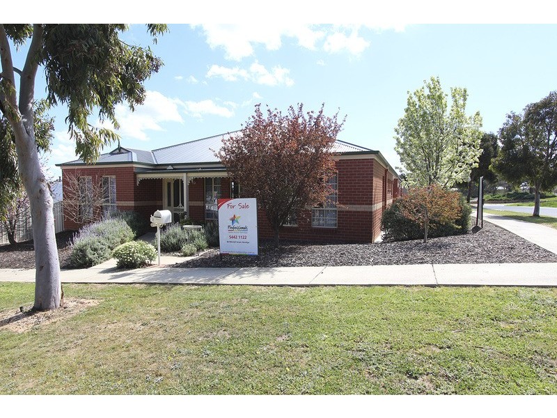 22 Irrabella Place, Kangaroo Flat VIC 3555