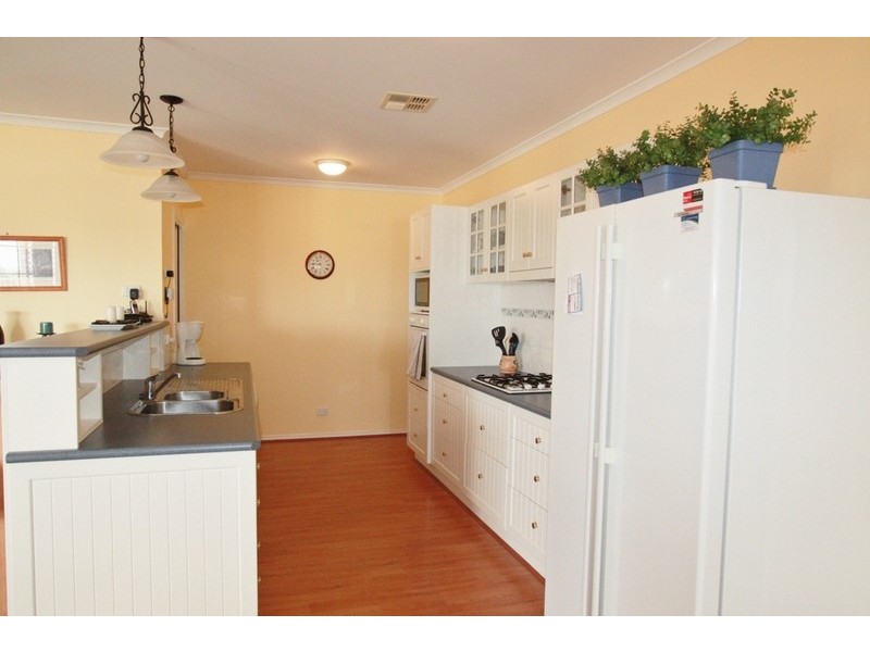 22 Irrabella Place, Kangaroo Flat VIC 3555