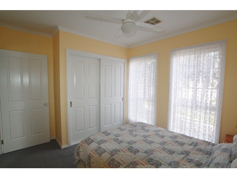 22 Irrabella Place, Kangaroo Flat VIC 3555