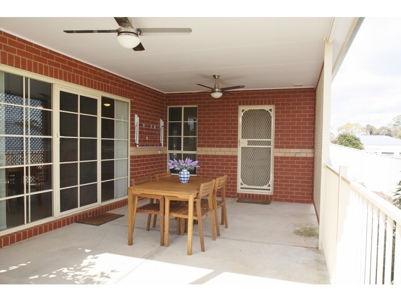 22 Irrabella Place, Kangaroo Flat VIC 3555