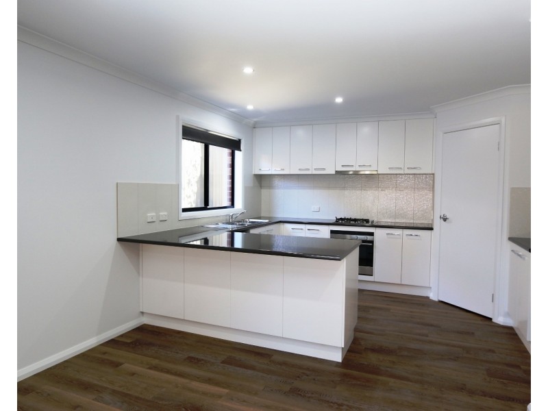 3/54 Mackenzie Street West, Golden Square VIC 3555