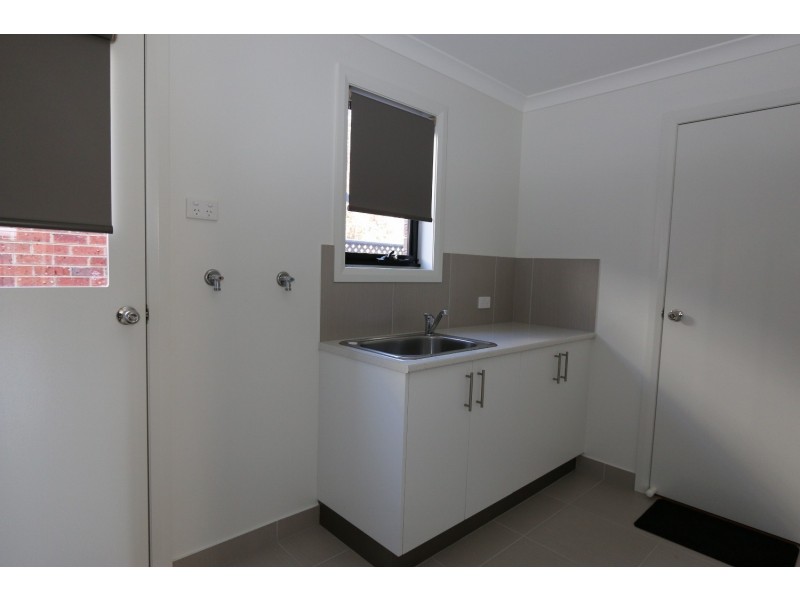 1/1 Russell Street, Quarry Hill VIC 3550