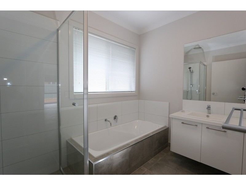 13 Courage Court, Strathfieldsaye VIC 3551