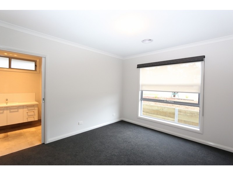 13 Courage Court, Strathfieldsaye VIC 3551
