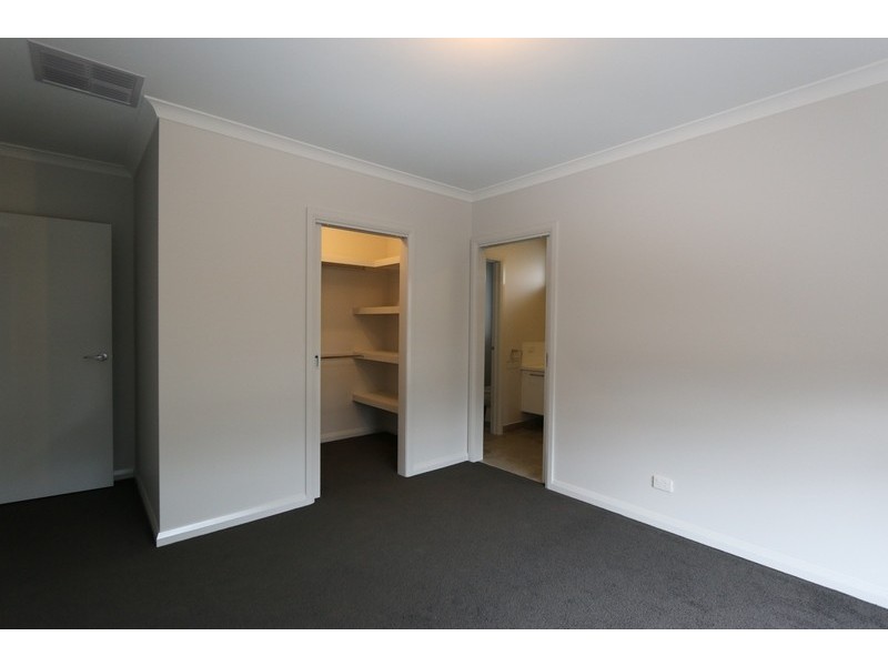 13 Courage Court, Strathfieldsaye VIC 3551