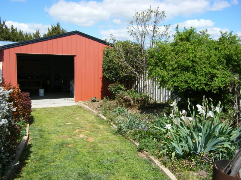 21 Waterford Drive, Strathfieldsaye VIC 3551