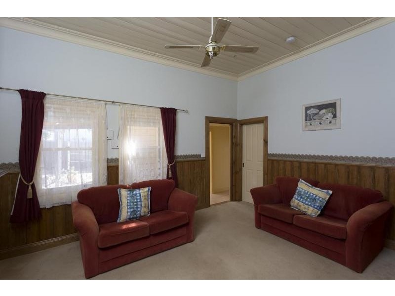3 Bailey Street, California Gully VIC 3556