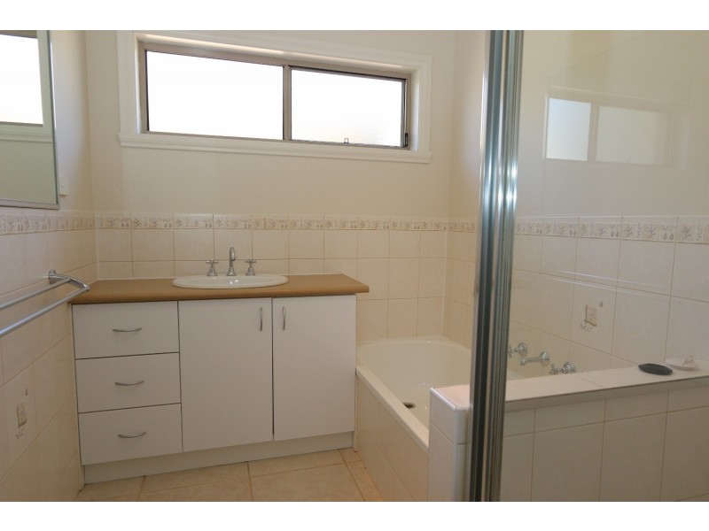 11 Aviary Court, Strathdale VIC 3550