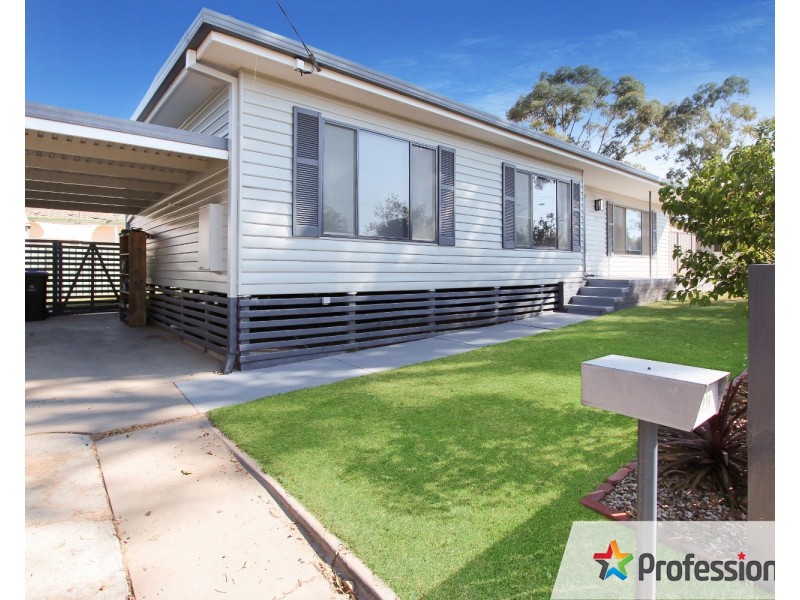 29 Curnow Street, Golden Square VIC 3555
