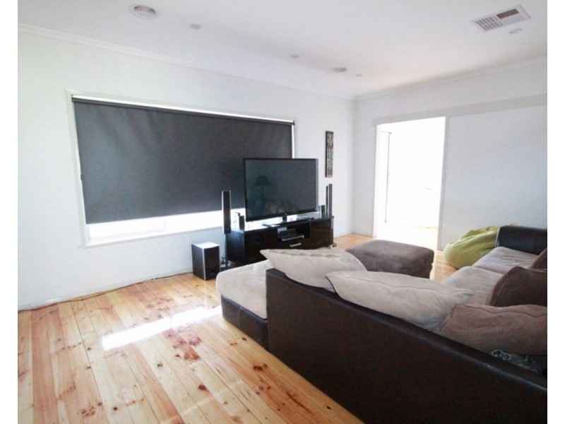 29 Curnow Street, Golden Square VIC 3555
