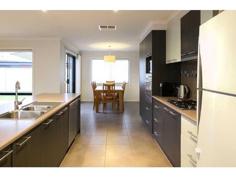 50 Arthurs Crescent, Strathfieldsaye VIC 3551