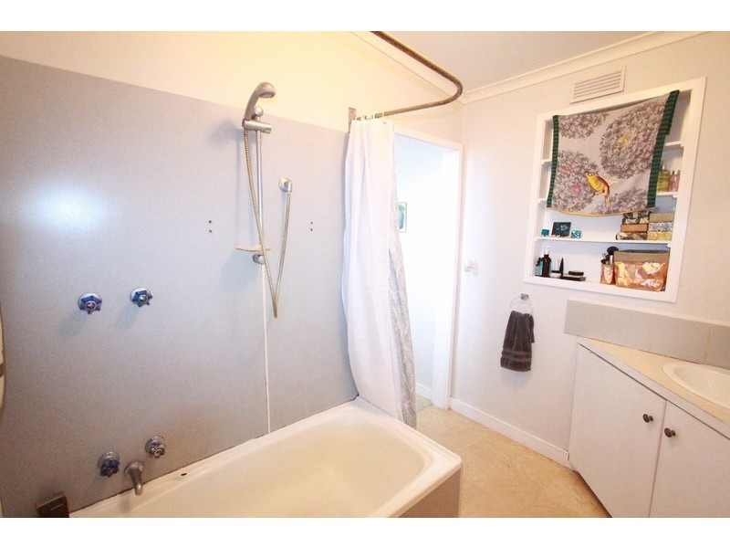 66 Nelson Street, California Gully VIC 3556