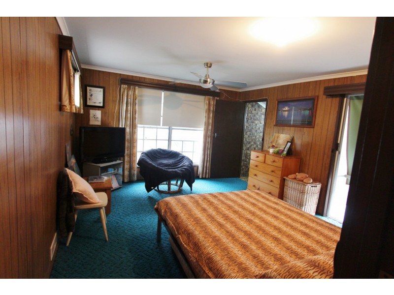 106 Macdougall Road, Golden Gully VIC 3555