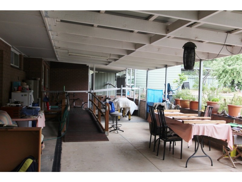 106 Macdougall Road, Golden Gully VIC 3555