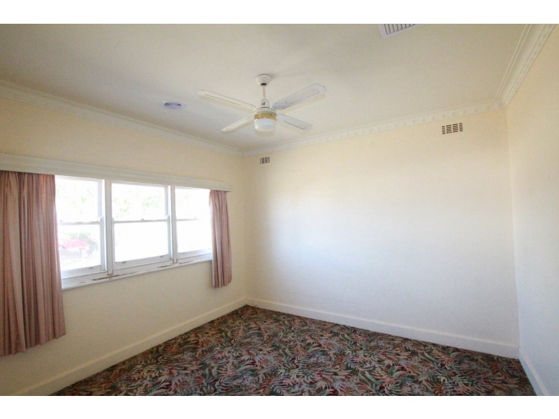 22-24 Youlden Street, California Gully VIC 3556