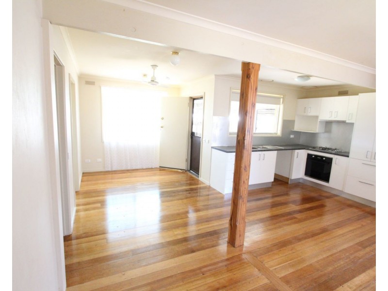 36 Derwent Drive, Long Gully VIC 3550