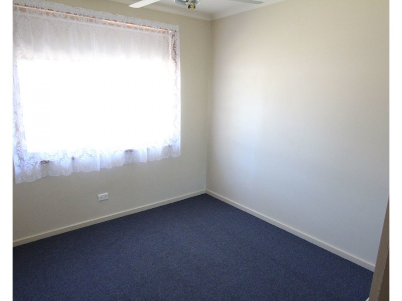 36 Derwent Drive, Long Gully VIC 3550