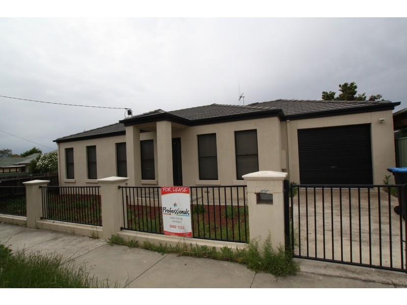 39 Keck Street, Flora Hill VIC 3550