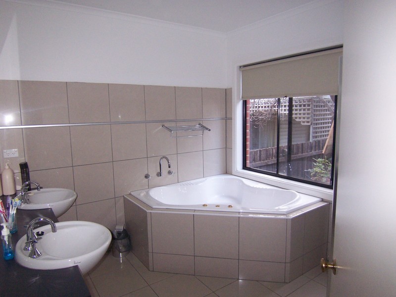 39 Keck Street, Flora Hill VIC 3550