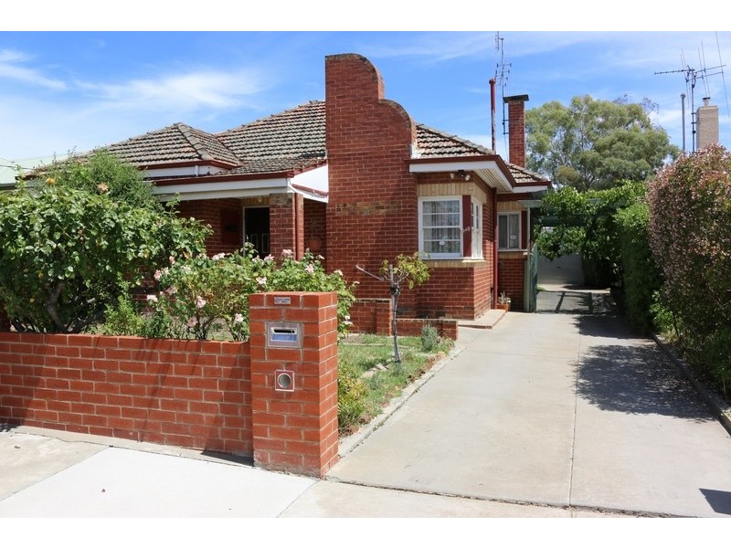 118 Neale Street, Flora Hill VIC 3550