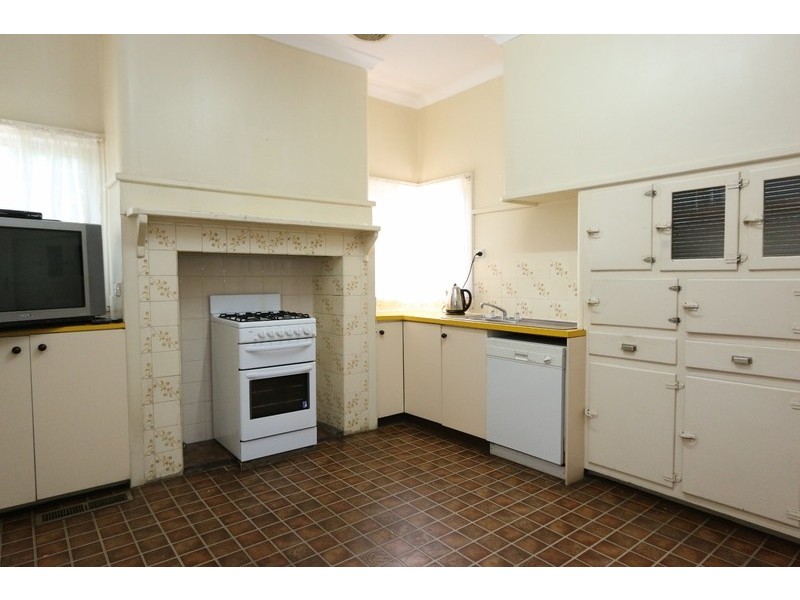 118 Neale Street, Flora Hill VIC 3550