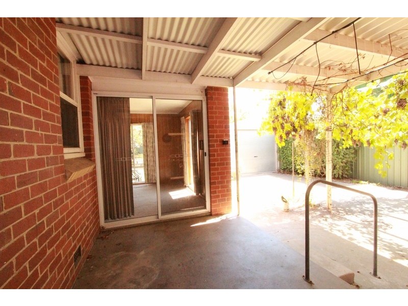 118 Neale Street, Flora Hill VIC 3550