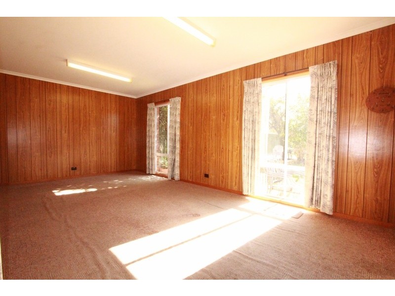 118 Neale Street, Flora Hill VIC 3550