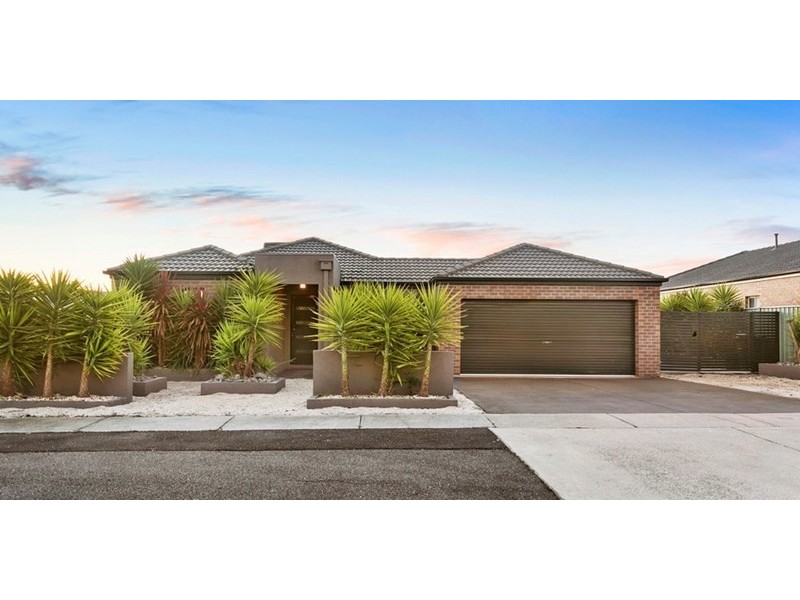 19 Athena Way, Strathfieldsaye VIC 3551