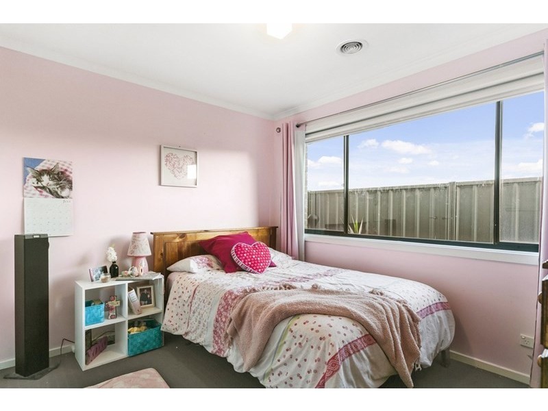 19 Athena Way, Strathfieldsaye VIC 3551