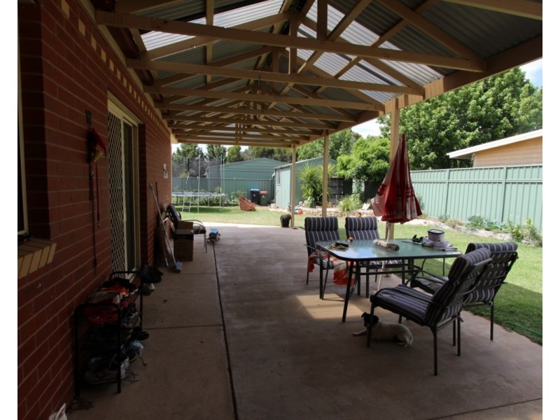48 Howard Street, Epsom VIC 3551