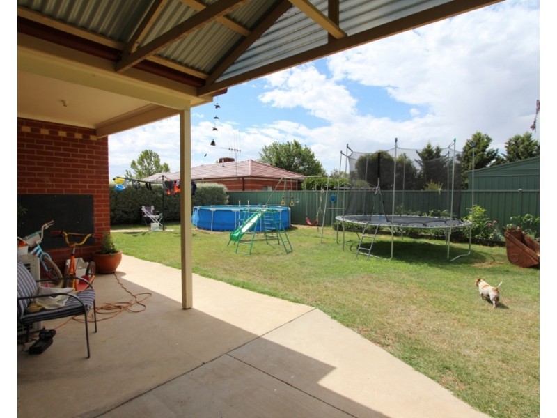 48 Howard Street, Epsom VIC 3551