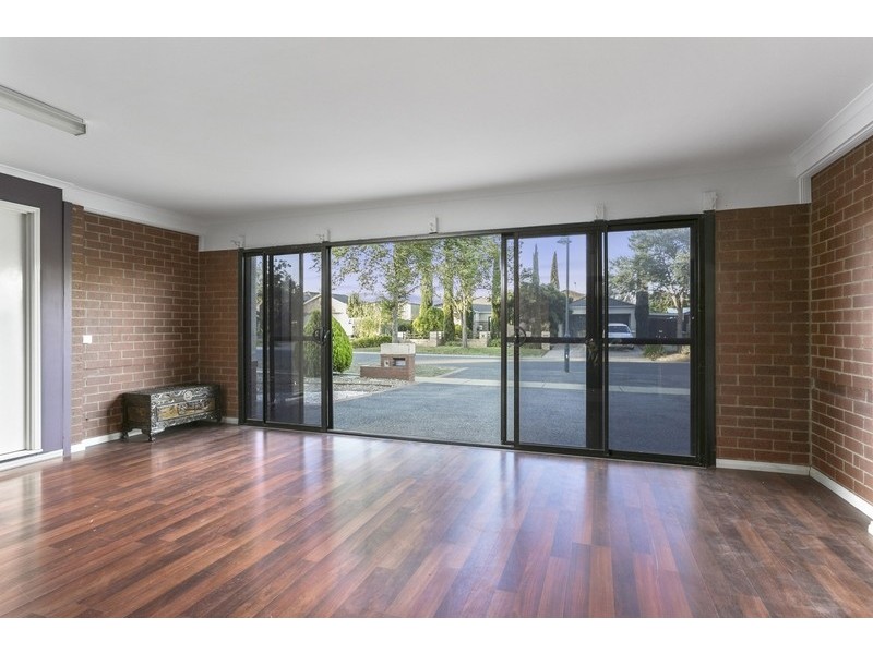30 Brentwood Boulevard, Strathfieldsaye VIC 3551