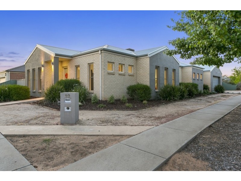 10 Medusa Street, Strathfieldsaye VIC 3551